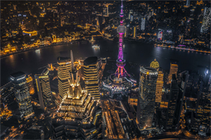 男女合作的力量：共同成长的路径